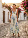 Oriah, vestido maxi floral blanco y azul