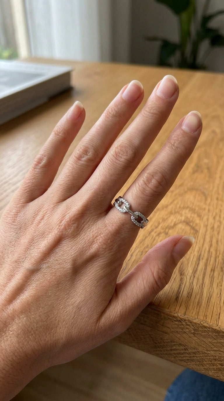 Anillo en Oro «Cadena Radiante»