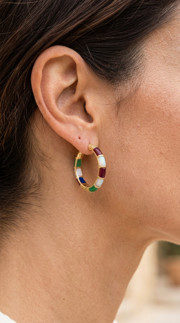 Pendientes Elegantes con Esmalte en Oro