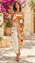 LOLA CASTELL | PETO FLORES DE POSITANO - modelo española en patio mediterráneo, formato 9:16